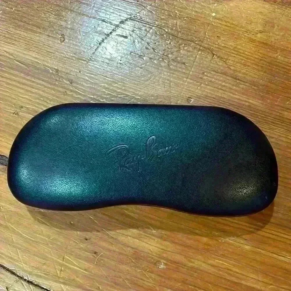 Ray Ban black hard eyeglass case